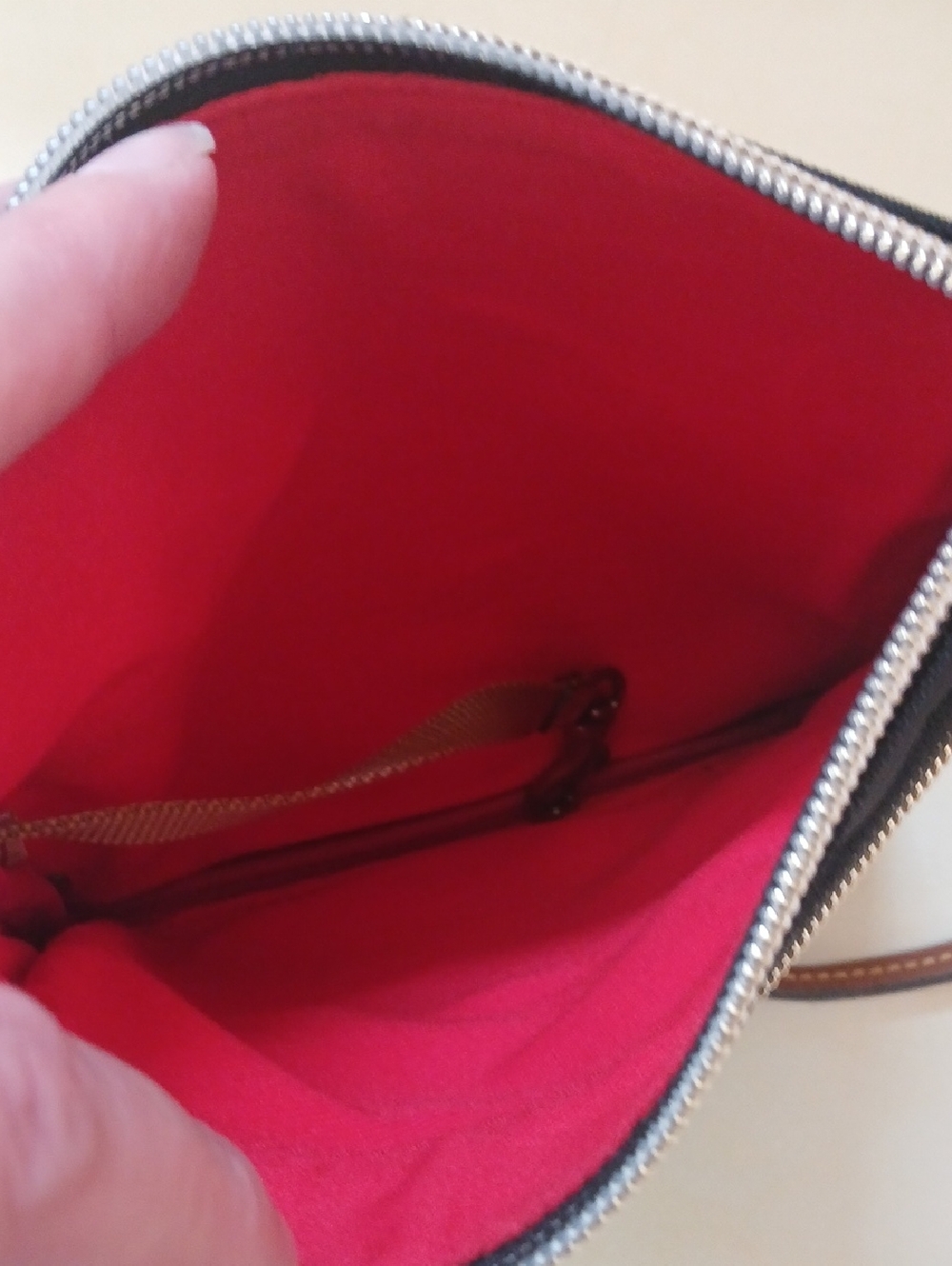 Dooney & Bourke Canvas Nylon Black Crossbody with Brown Trim and Gold Hardware - Picture 4 of 6